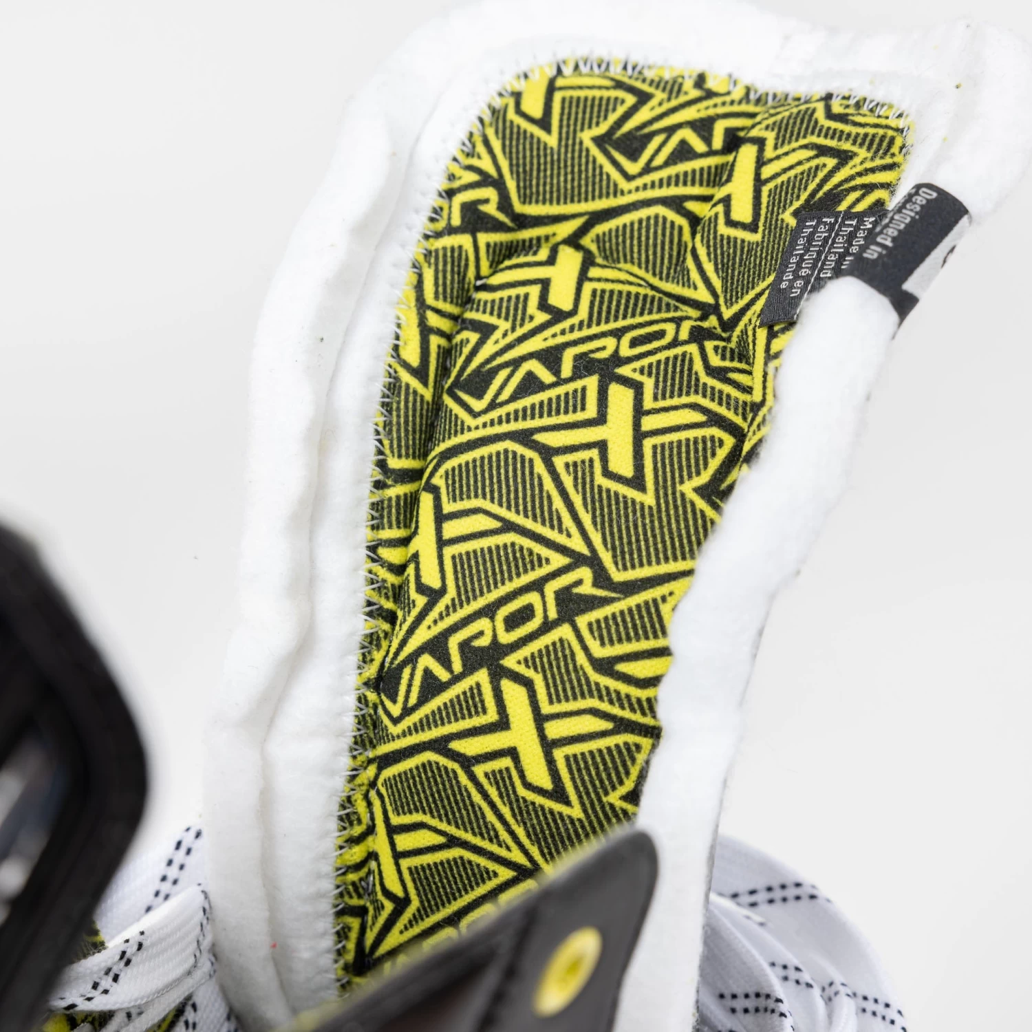 Bauer Vapor X3.5 Junior Roller Hockey Skates 15 Bauer Vapor X3.5 Junior Roller Hockey Skates - Image 15