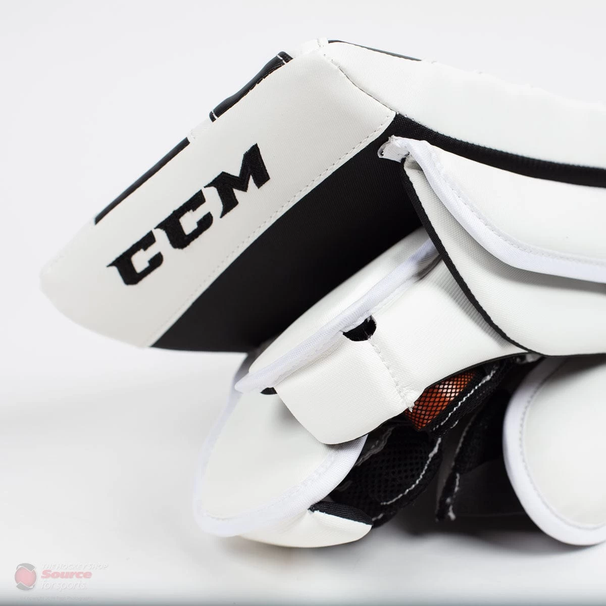 CCM Extreme Flex E4.9 Senior Goalie Blocker - Source Exclusive 3 CCM Extreme Flex E4.9 Senior Goalie Blocker - Source Exclusive - Image 3
