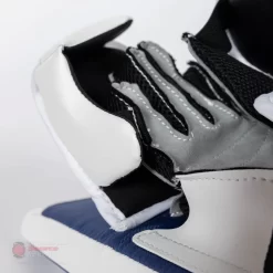 CCM Extreme Flex E5.5 Junior Goalie Blocker -Sports - Hockey ccm blockers ccm extreme flex e5 5 junior goalie blocker 27988469022786