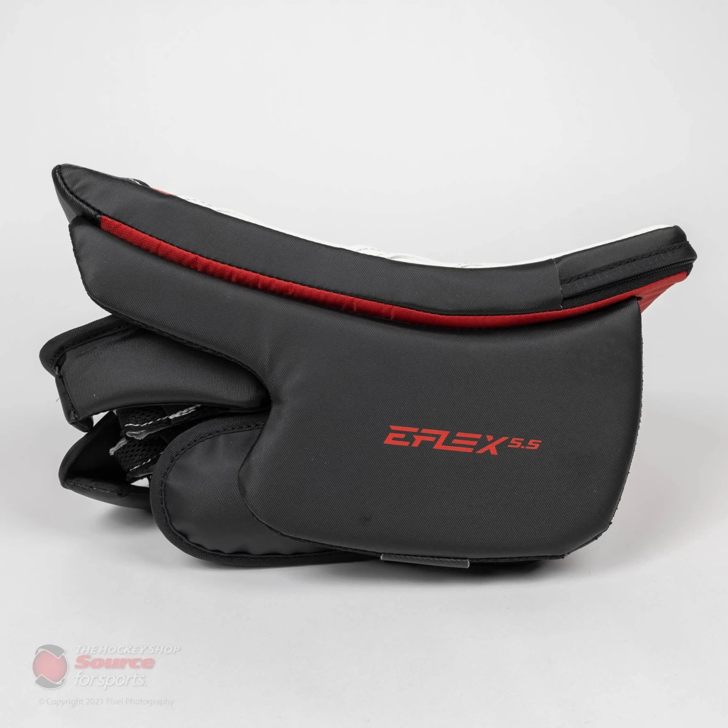 CCM Extreme Flex E5.5 Junior Goalie Blocker - Source Exclusive 2 CCM Extreme Flex E5.5 Junior Goalie Blocker - Source Exclusive - Image 2