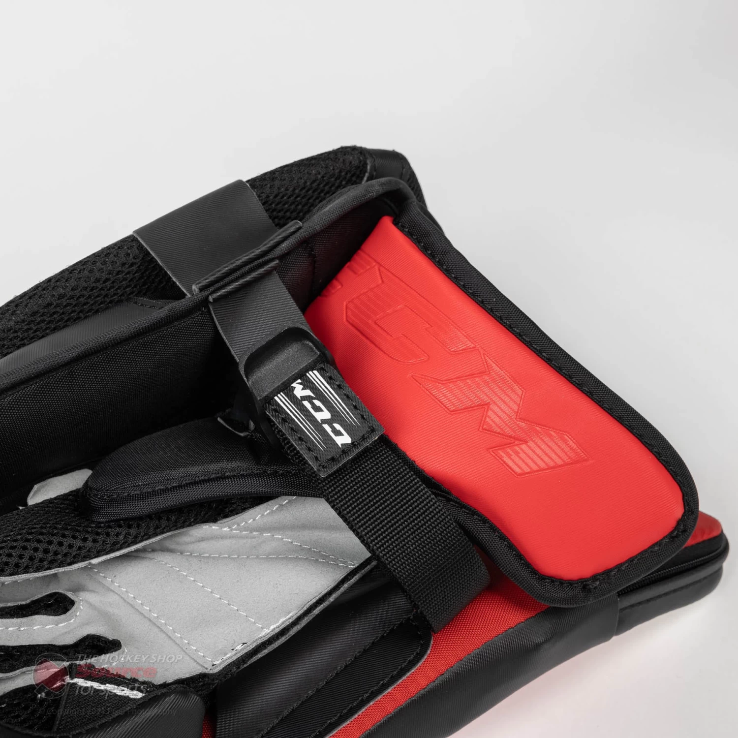 CCM Extreme Flex E5.5 Junior Goalie Blocker - Source Exclusive 6 CCM Extreme Flex E5.5 Junior Goalie Blocker - Source Exclusive - Image 6