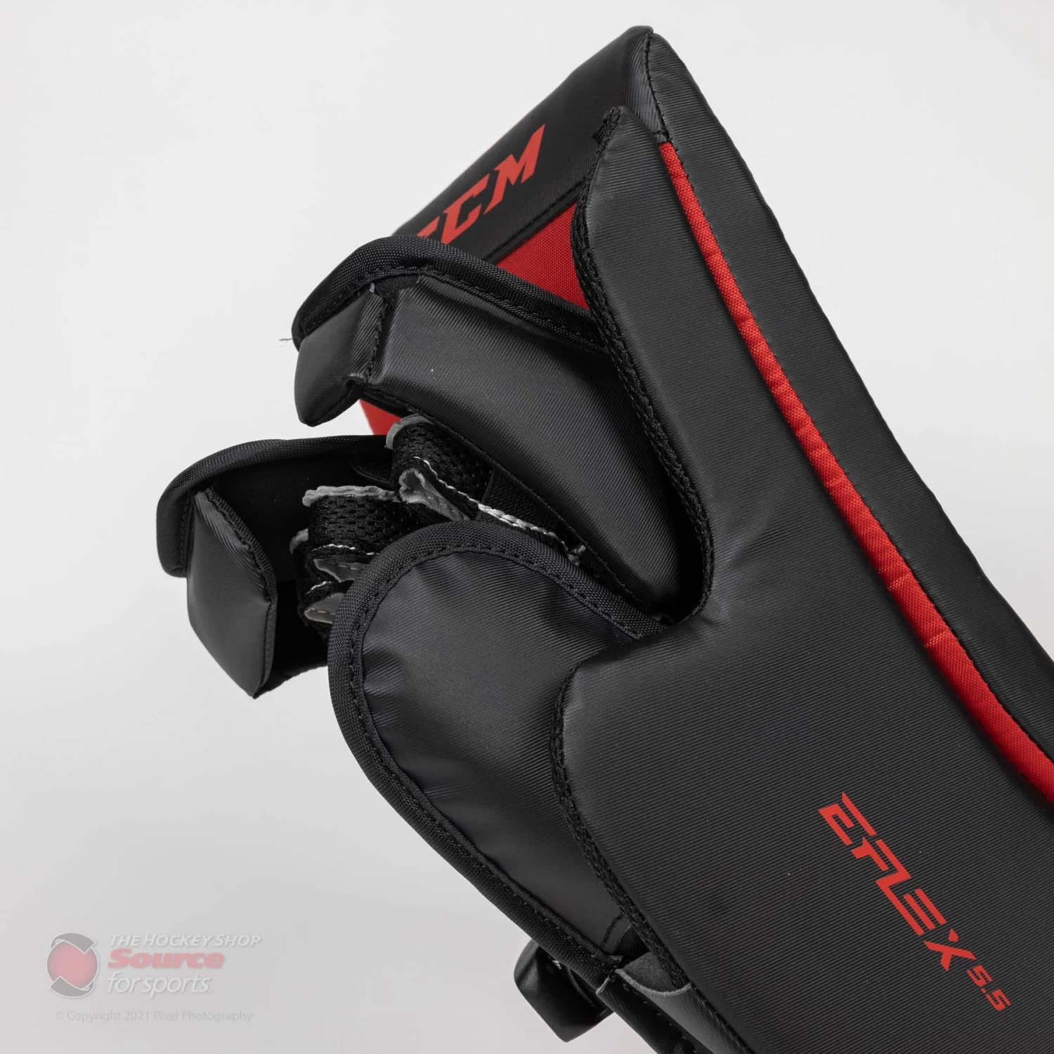 CCM Extreme Flex E5.5 Junior Goalie Blocker - Source Exclusive 5 CCM Extreme Flex E5.5 Junior Goalie Blocker - Source Exclusive - Image 5
