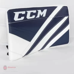 CCM Extreme Flex E5.9 Intermediate Goalie Blocker -Sports - Hockey ccm blockers ccm extreme flex e5 9 intermediate goalie blocker 27988474822722