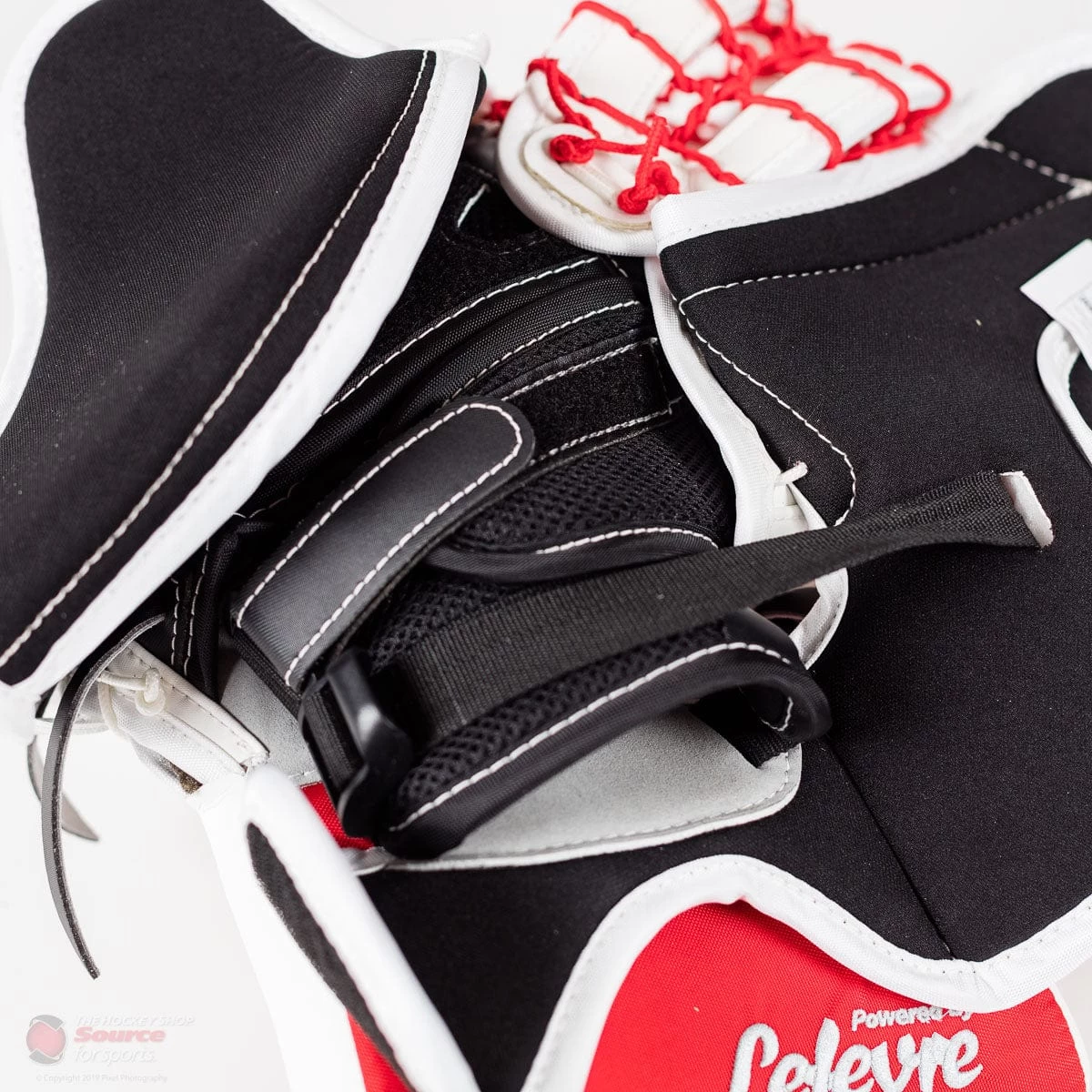 CCM Extreme Flex 4 Pro Senior Goalie Catcher 12 CCM Extreme Flex 4 Pro Senior Goalie Catcher - Image 12