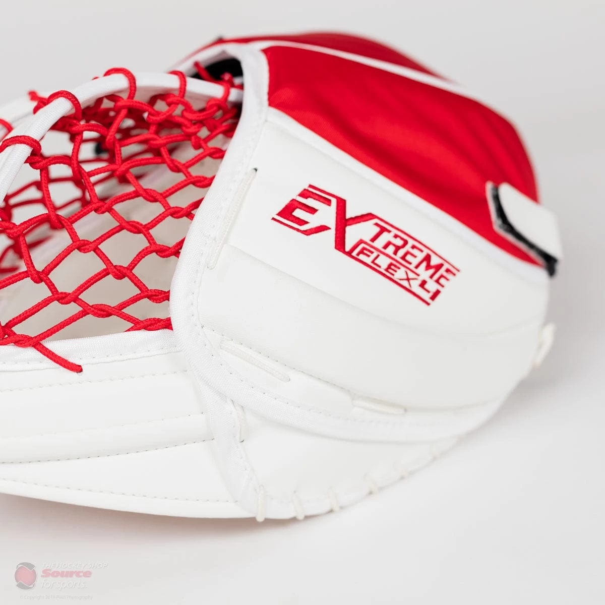 CCM Extreme Flex 4 Pro Senior Goalie Catcher 7 CCM Extreme Flex 4 Pro Senior Goalie Catcher - Image 7