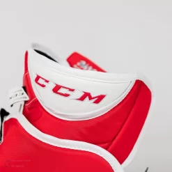 CCM Extreme Flex 4 Pro Senior Goalie Catcher 30 CCM Extreme Flex 4 Pro Senior Goalie Catcher -Sports - Hockey ccm catchers ccm extreme flex 4 pro senior goalie catcher 5314630582338