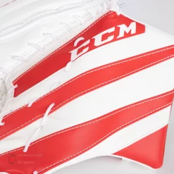 CCM Extreme Flex E5.5 Youth Goalie Catcher 15 CCM Extreme Flex E5.5 Youth Goalie Catcher -Sports - Hockey ccm catchers ccm extreme flex e5 5 youth goalie catcher 27972558979138