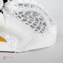 CCM Extreme Flex E5.9 Senior Goalie Catcher -Sports - Hockey ccm catchers ccm extreme flex e5 9 senior goalie catcher 27988525154370