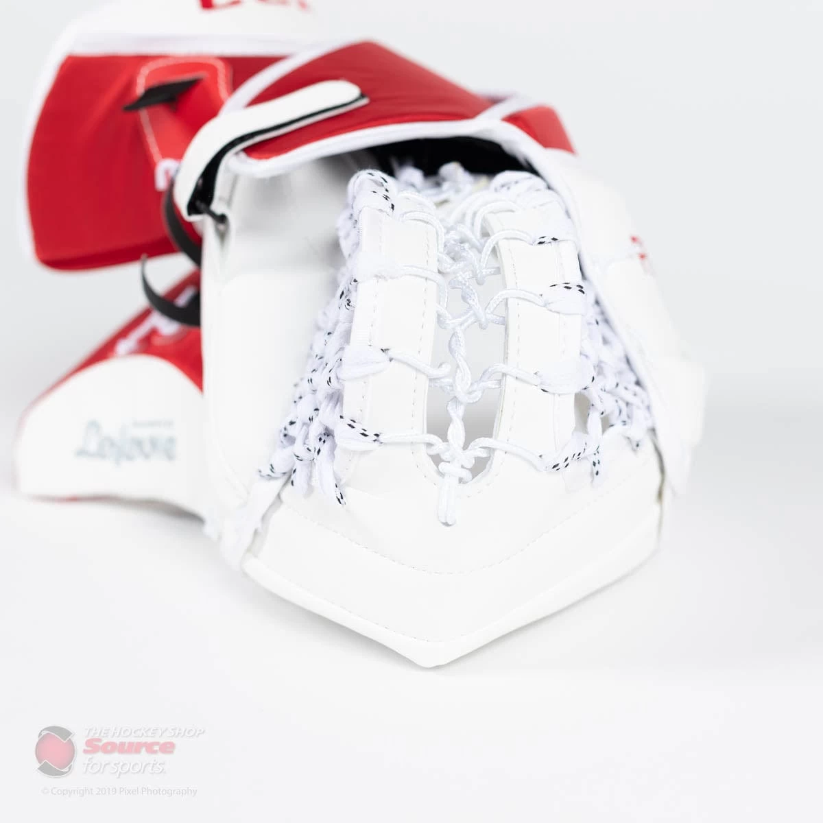 CCM Premier P2.9 Intermediate Goalie Catcher - Source Exclusive 2 CCM Premier P2.9 Intermediate Goalie Catcher - Source Exclusive - Image 2