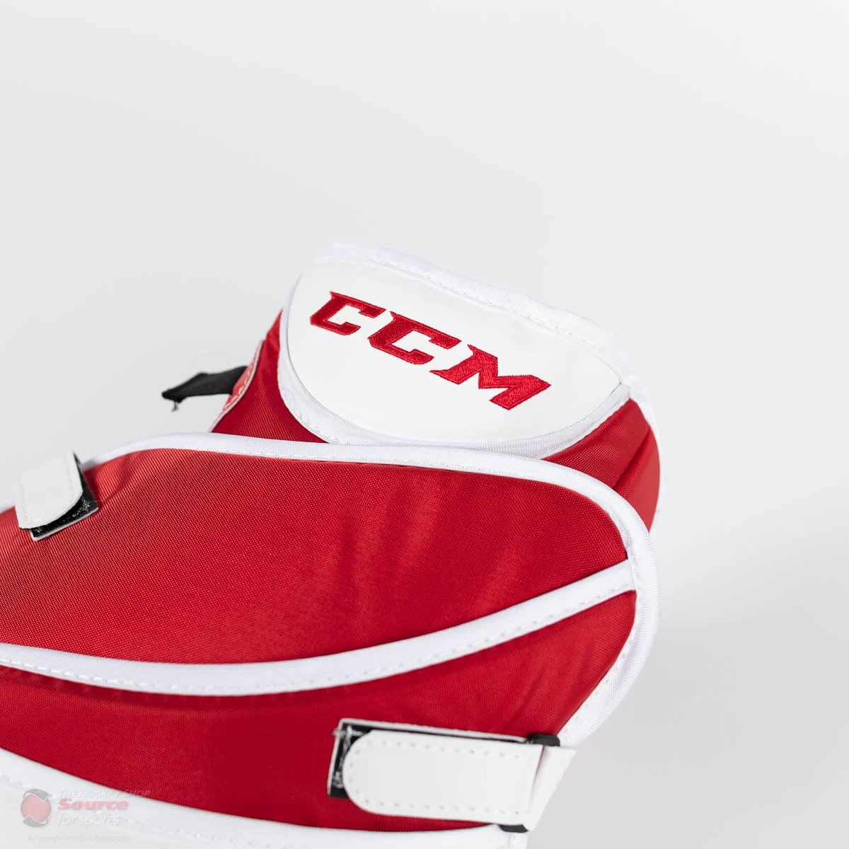 CCM Premier P2.9 Intermediate Goalie Catcher - Source Exclusive 4 CCM Premier P2.9 Intermediate Goalie Catcher - Source Exclusive - Image 4