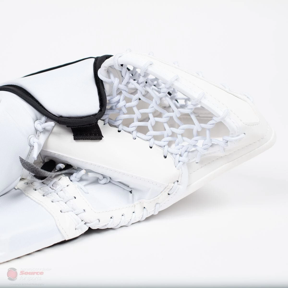 CCM YTFlex 2 Youth Goalie Catcher 6 CCM YTFlex 2 Youth Goalie Catcher - Image 6