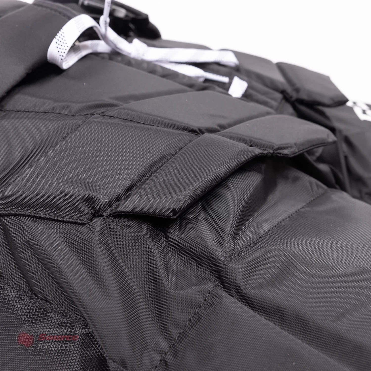 CCM 1.5 Junior Goalie Pants 3 CCM 1.5 Junior Goalie Pants - Image 3