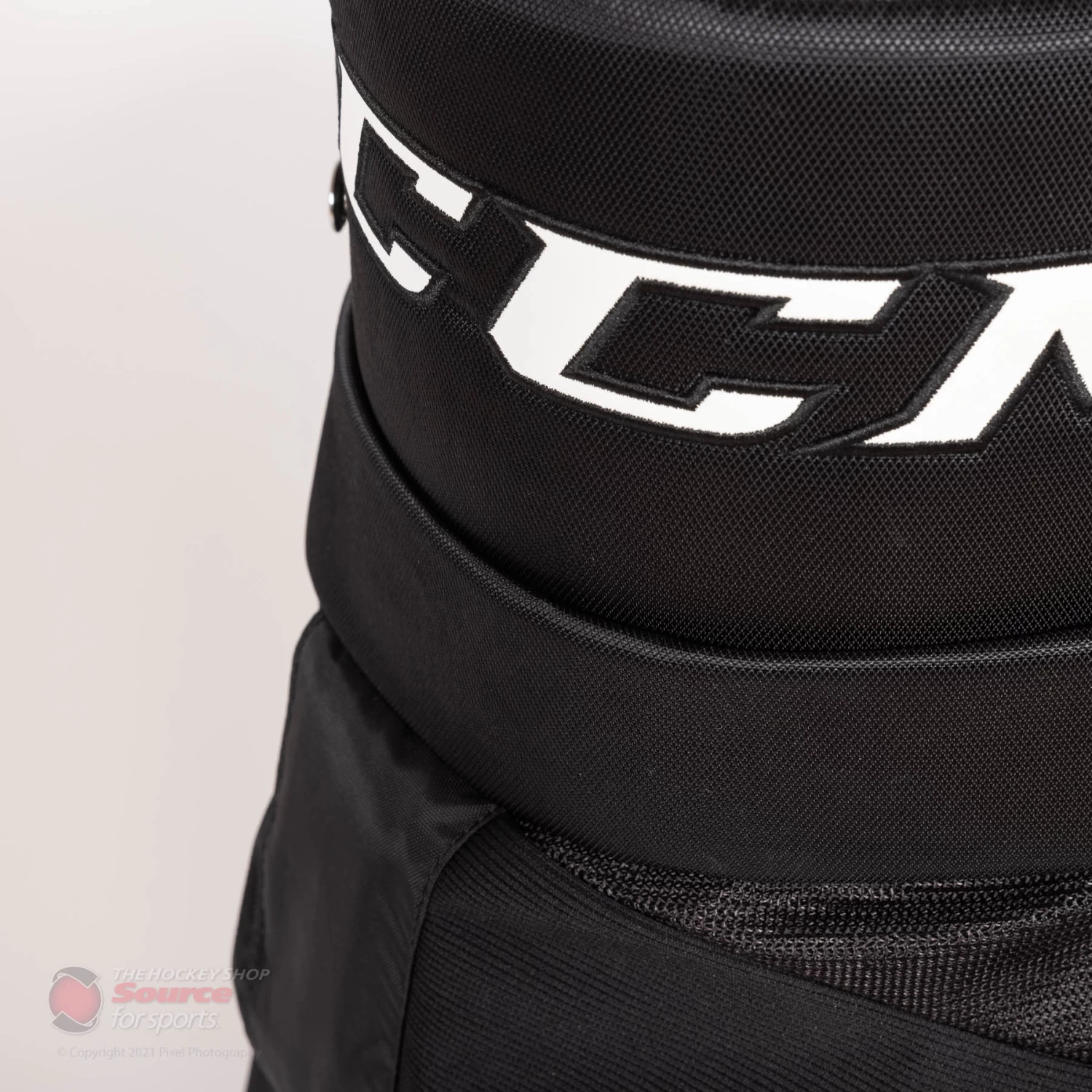 CCM Pro Senior Goalie Pants 5 CCM Pro Senior Goalie Pants - Image 5