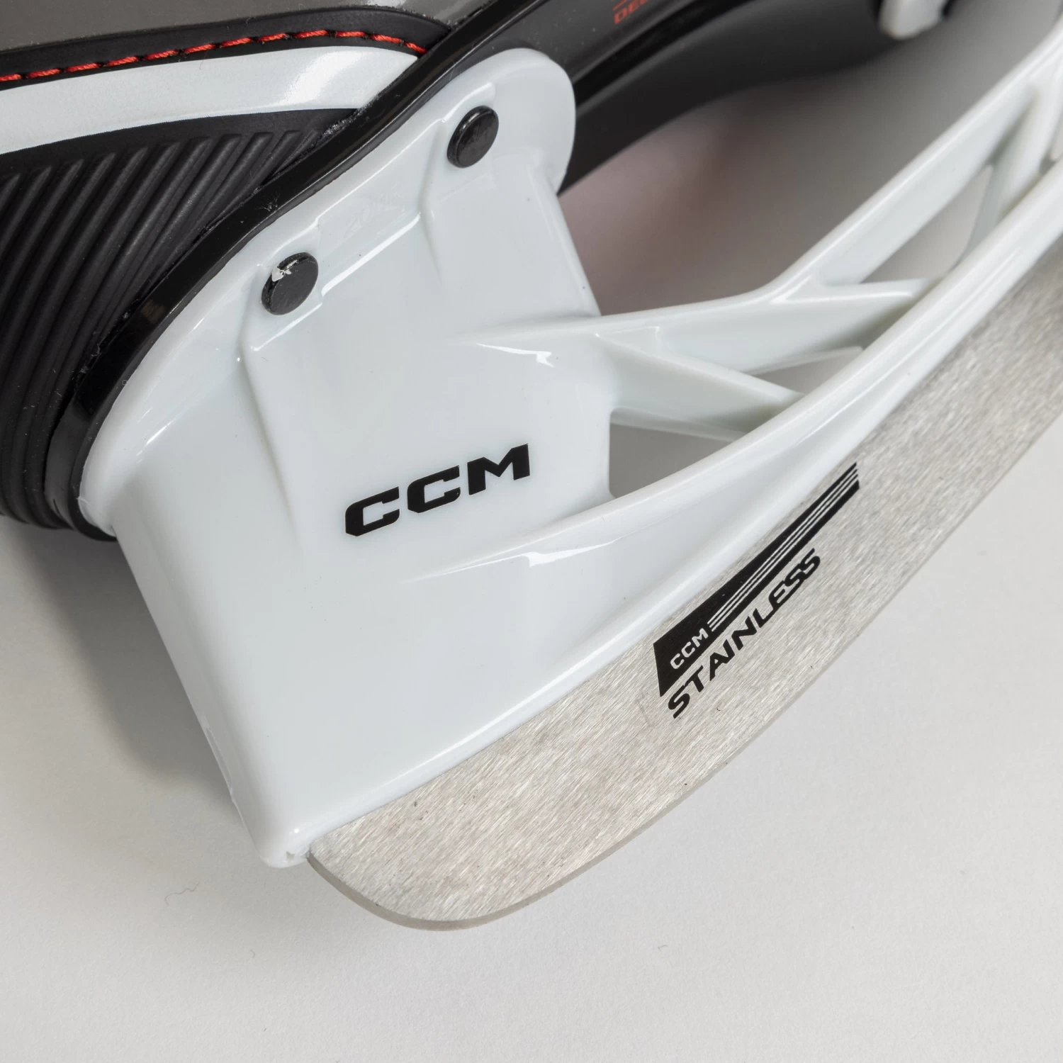 CCM Jetspeed FT6 Pro Youth Hockey Skates 9 CCM Jetspeed FT6 Pro Youth Hockey Skates - Image 9