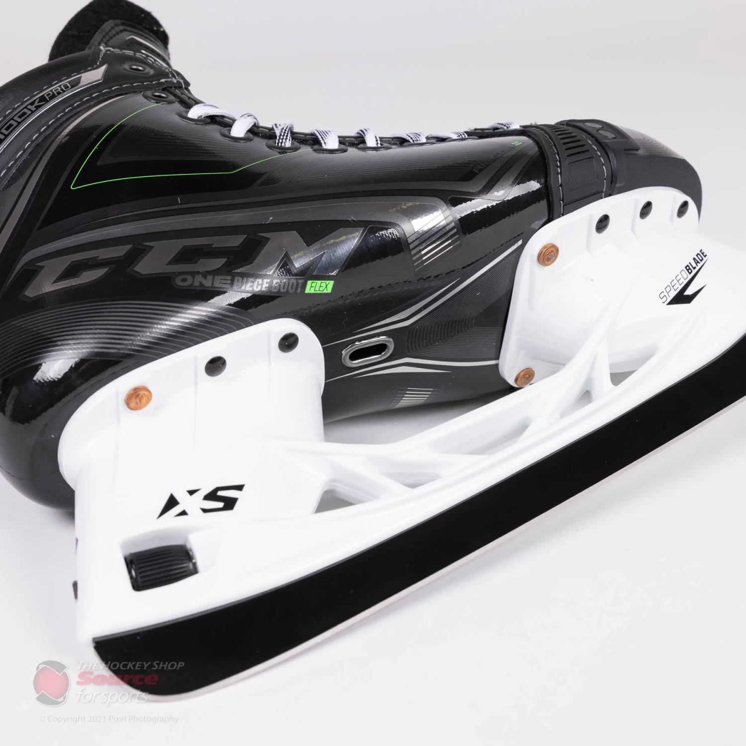 CCM RIBCOR 100K Pro Senior Hockey Skates 4 CCM RIBCOR 100K Pro Senior Hockey Skates - Image 4