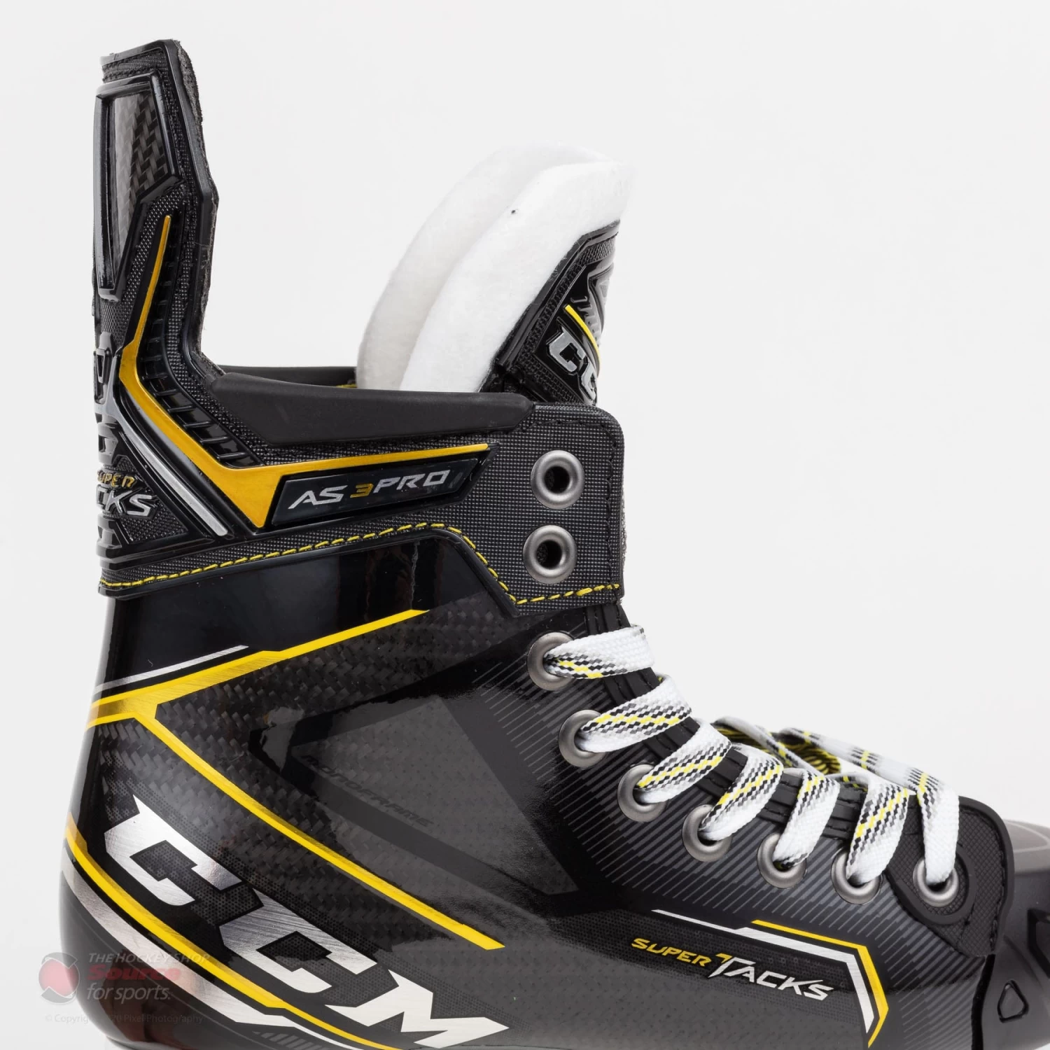 CCM Super Tacks AS3 Pro Junior Hockey Skates 2 CCM Super Tacks AS3 Pro Junior Hockey Skates - Image 2