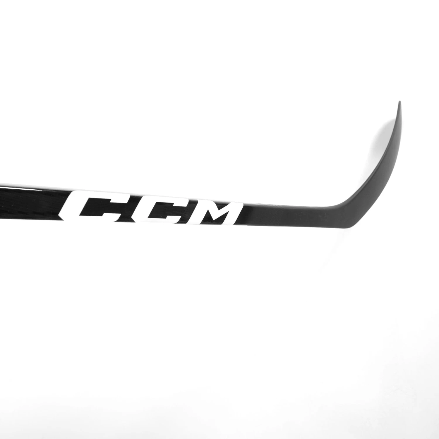 CCM RIBCOR 84K Intermediate Hockey Stick 2 CCM RIBCOR 84K Intermediate Hockey Stick - Image 2