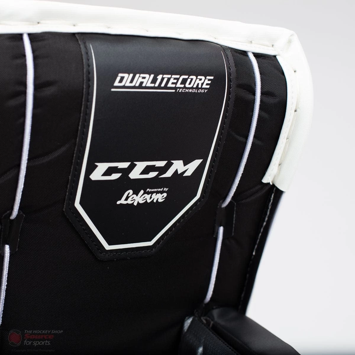 CCM Extreme Flex E4.9 Intermediate Goalie Leg Pads - Source Exclusive 7 CCM Extreme Flex E4.9 Intermediate Goalie Leg Pads - Source Exclusive - Image 7