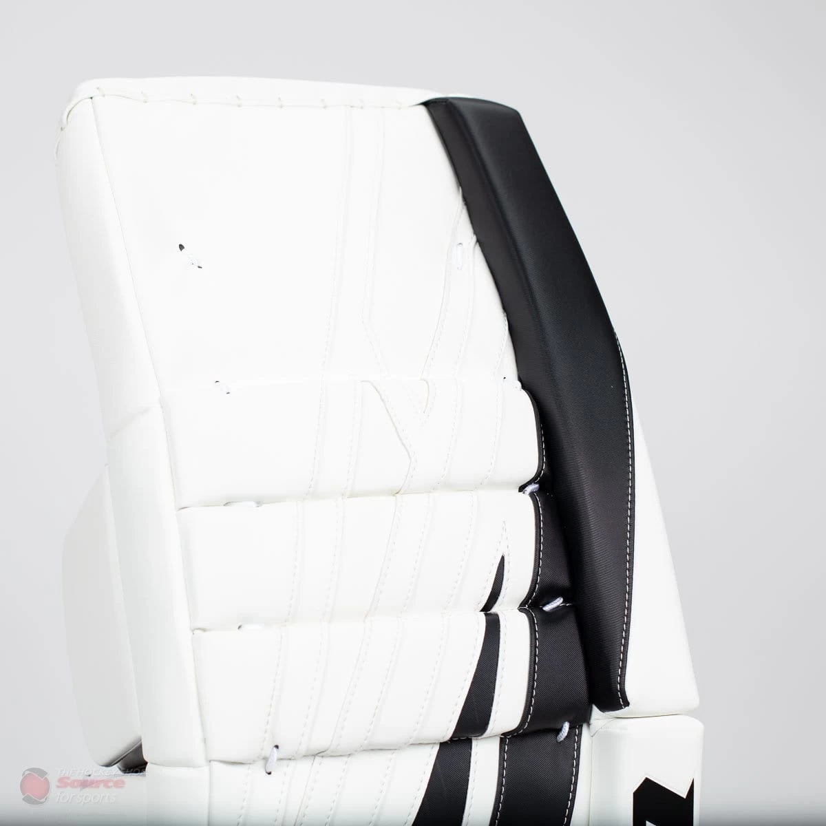 CCM Extreme Flex E4.9 Intermediate Goalie Leg Pads - Source Exclusive 3 CCM Extreme Flex E4.9 Intermediate Goalie Leg Pads - Source Exclusive - Image 3