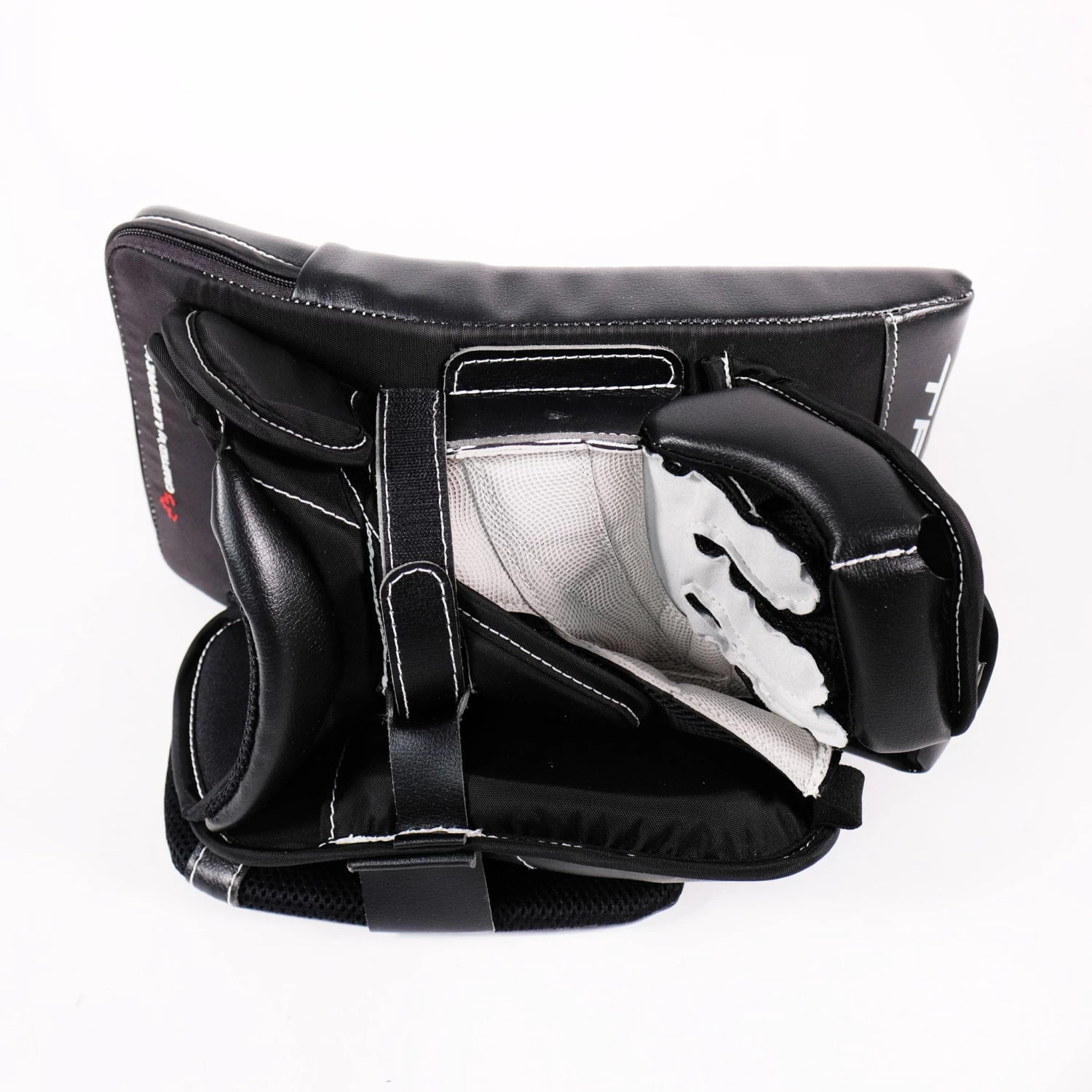 TRUE L12.2 Senior Goalie Blocker - Domestic 7 TRUE L12.2 Senior Goalie Blocker - Domestic - Image 7