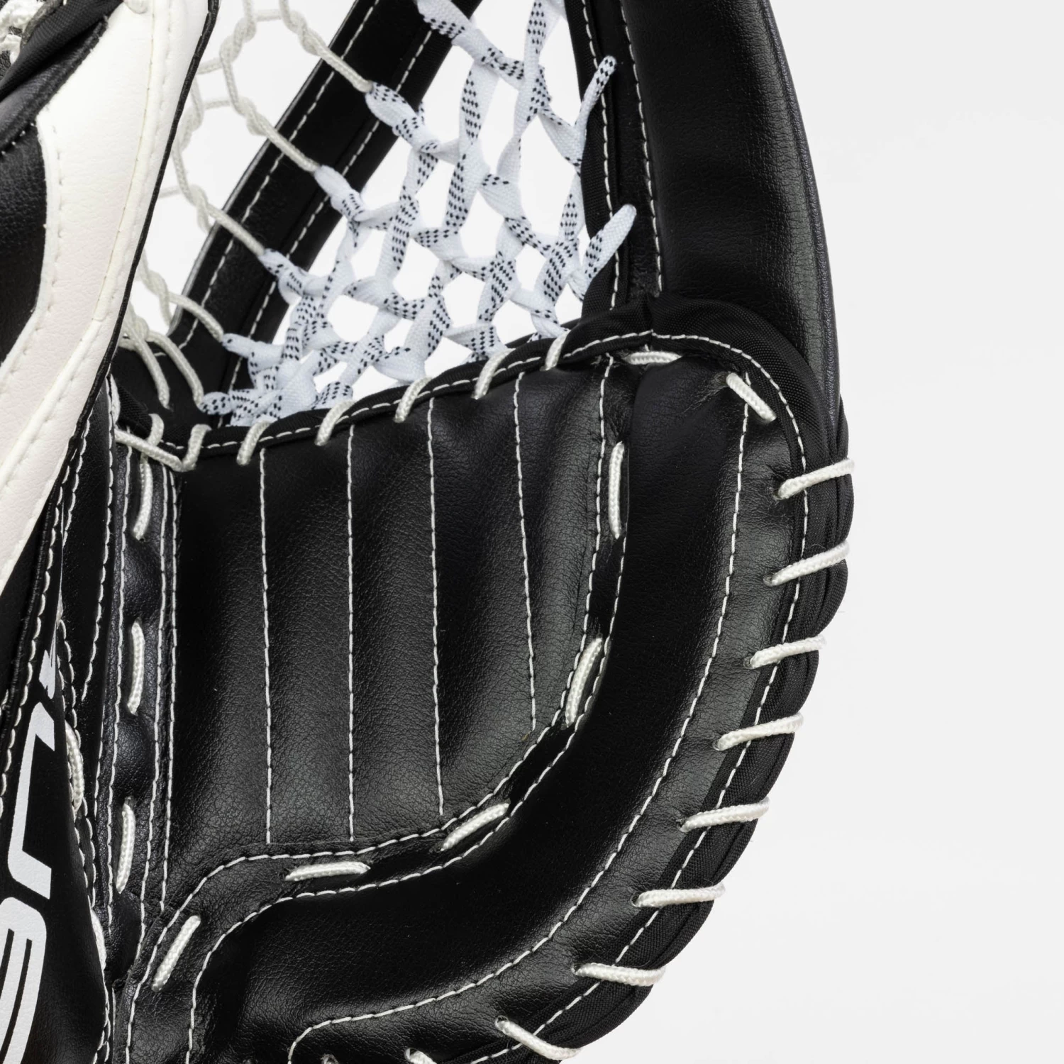 TRUE L12.2 Senior Goalie Catcher - Domestic (600 Degree) 5 TRUE L12.2 Senior Goalie Catcher - Domestic (600 Degree) - Image 5