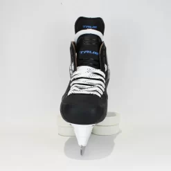 TRUE Player Senior Hockey Skates - Pro Stock - Edge Holder - Beige Liner - Size 9 -Sports - Hockey true hockey skates true player senior hockey skates pro stock edge holder beige liner size 9 9 r standard 15187073925186