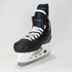 TRUE Player Senior Hockey Skates - Pro Stock - Edge Holder - Beige Liner - Size 9 -Sports - Hockey true hockey skates true player senior hockey skates pro stock edge holder beige liner size 9 9 r standard 15187073990722