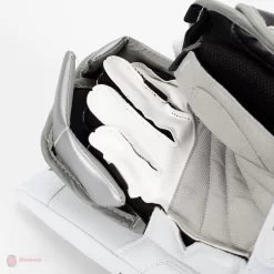 Vaughn Velocity Pro V Elite 2 Pro Carbon Senior Goalie Blocker 25 Vaughn Velocity Pro V Elite 2 Pro Carbon Senior Goalie Blocker -Sports - Hockey vaughn blockers vaughn velocity pro v elite 2 pro carbon senior goalie blocker 5669053169730