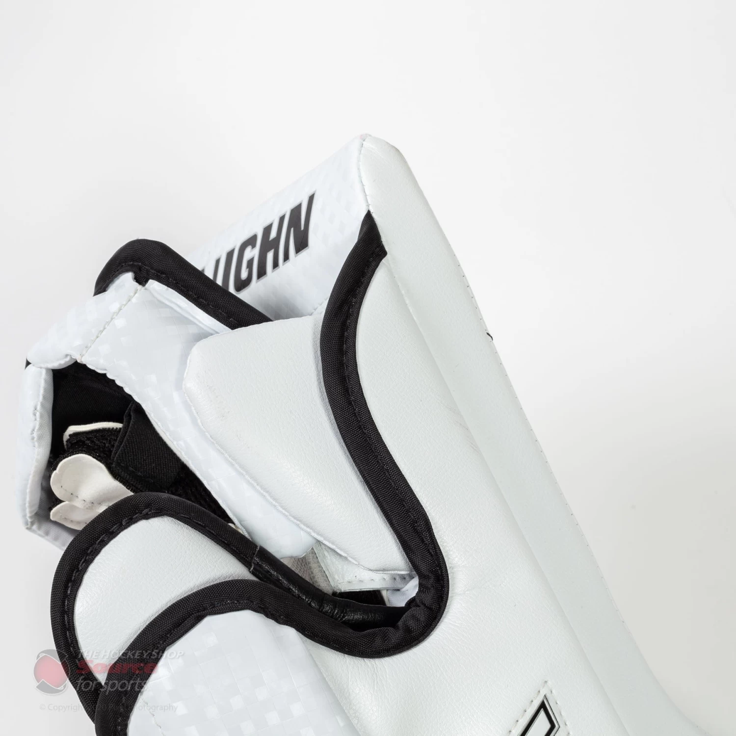 Vaughn Velocity V9 Pro Carbon Senior Goalie Blocker 7 Vaughn Velocity V9 Pro Carbon Senior Goalie Blocker - Image 7