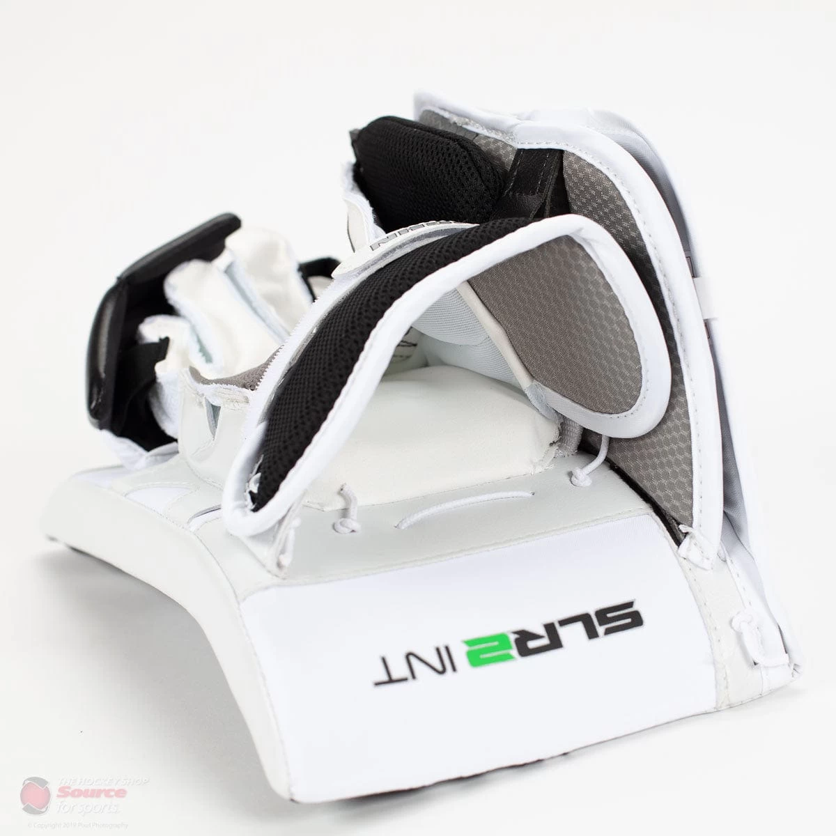 Vaughn Ventus SLR2 Intermediate Goalie Blocker 11 Vaughn Ventus SLR2 Intermediate Goalie Blocker - Image 11