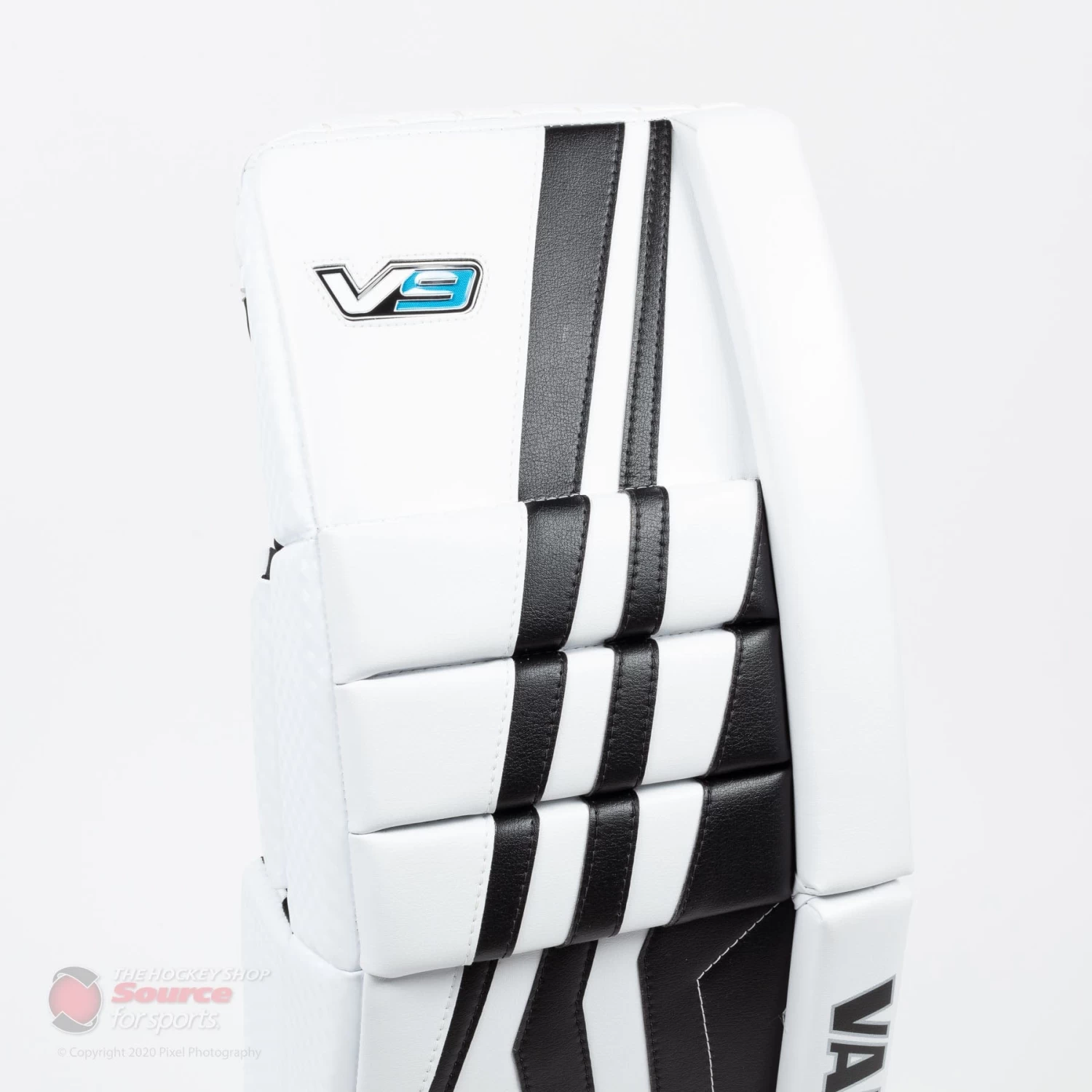 Vaughn Velocity V9 Intermediate Goalie Leg Pads 5 Vaughn Velocity V9 Intermediate Goalie Leg Pads - Image 5
