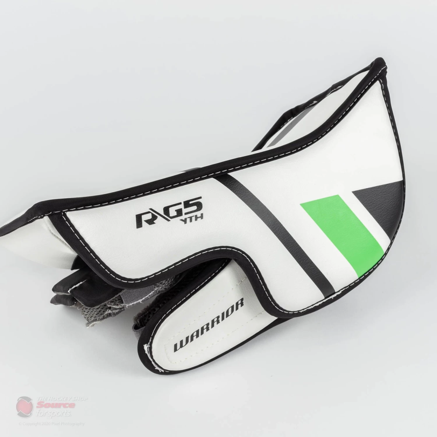 Warrior Ritual G5 Youth Goalie Blocker 2 Warrior Ritual G5 Youth Goalie Blocker - Image 2