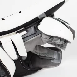 Warrior Ritual GT2 Intermediate Goalie Blocker -Sports - Hockey warrior blockers warrior ritual gt2 intermediate goalie blocker 5428196835394