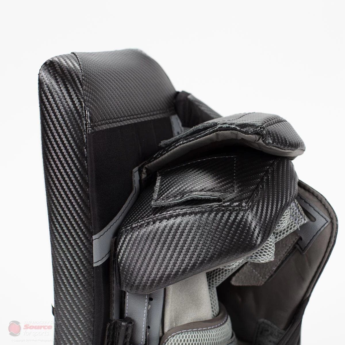 Warrior Ritual GT2 Senior Goalie Blocker - Source Exclusive 5 Warrior Ritual GT2 Senior Goalie Blocker - Source Exclusive - Image 5