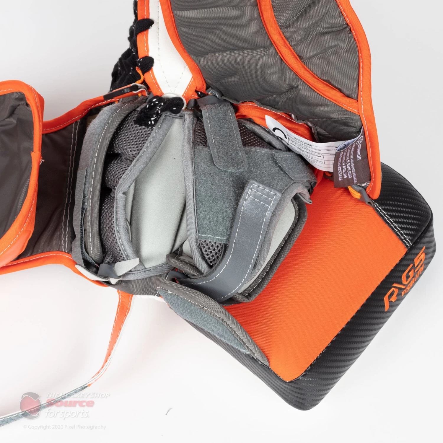 Warrior Ritual G5 SR+ Senior Goalie Catcher - Source Exclusive 14 Warrior Ritual G5 SR+ Senior Goalie Catcher - Source Exclusive - Image 14