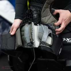 Warrior Ritual GT2 Pro Senior Goalie Catcher -Sports - Hockey warrior catchers warrior ritual gt2 pro senior goalie catcher 5024687423554