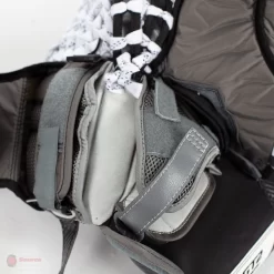 Warrior Ritual GT2 Senior Goalie Catcher - Source Exclusive -Sports - Hockey warrior catchers warrior ritual gt2 senior goalie catcher source exclusive 5670517145666