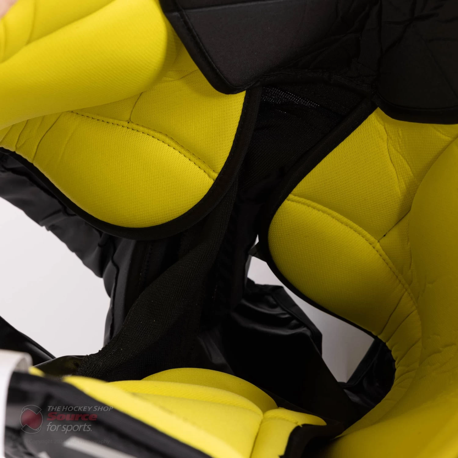 Warrior Ritual X3 E Intermediate Goalie Pants 12 Warrior Ritual X3 E Intermediate Goalie Pants - Image 12