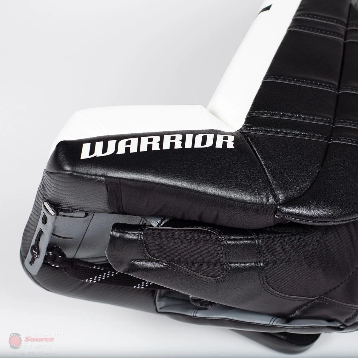 Warrior Ritual GT2 Intermediate Goalie Leg Pads - Source Exclusive 4 Warrior Ritual GT2 Intermediate Goalie Leg Pads - Source Exclusive - Image 4